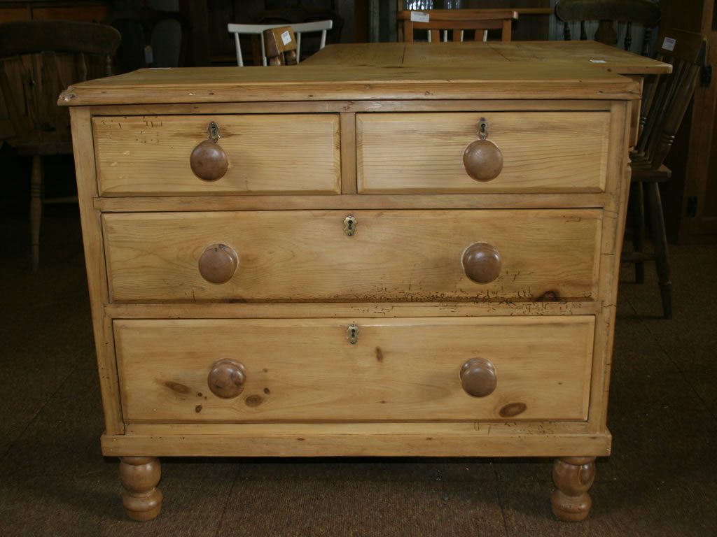Derby Antique Furniture Pine Chest Of Drawers Derby Antique Furniture Pine Chest Of Drawers